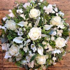 White and Green Loose Posy